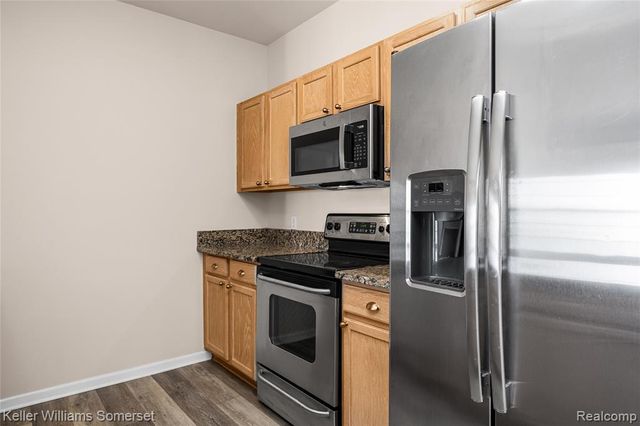1128 Alameda Boulevard, Troy, MI 48085