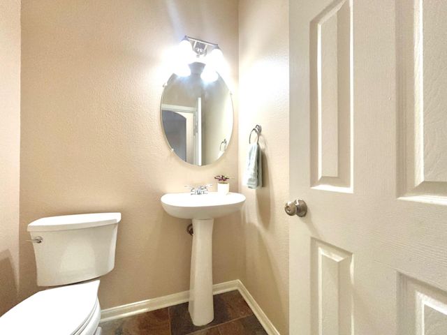 1346 Ashberry TRL, Georgetown, TX 78626