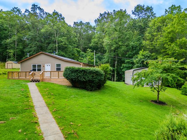 1325 Brush Creek Road, Clay City, KY 40312