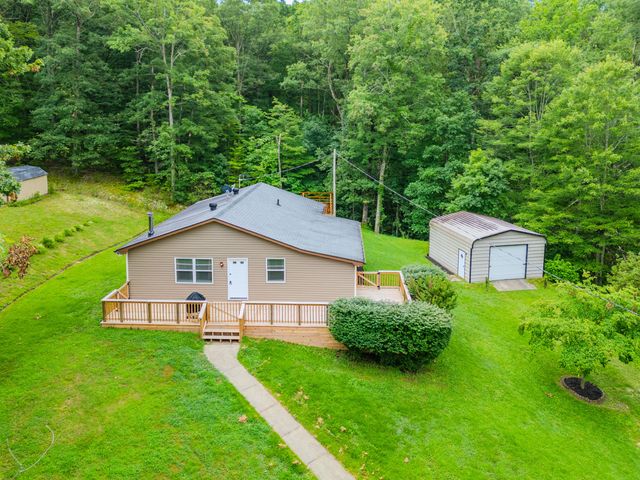 1325 Brush Creek Road, Clay City, KY 40312
