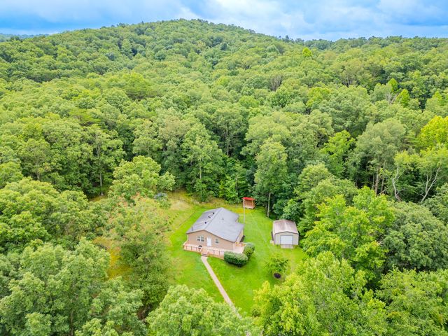 1325 Brush Creek Road, Clay City, KY 40312