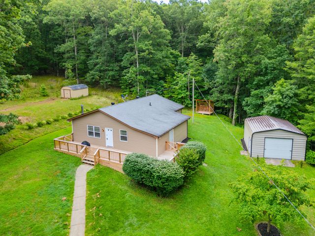 1325 Brush Creek Road, Clay City, KY 40312