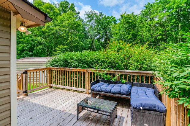 1325 Brush Creek Road, Clay City, KY 40312
