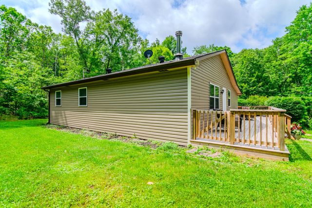 1325 Brush Creek Road, Clay City, KY 40312