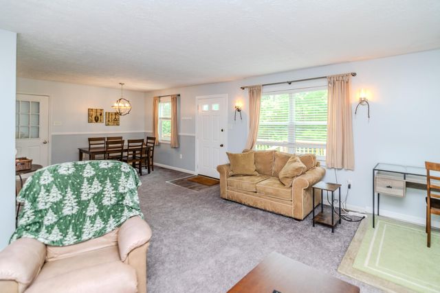 1325 Brush Creek Road, Clay City, KY 40312