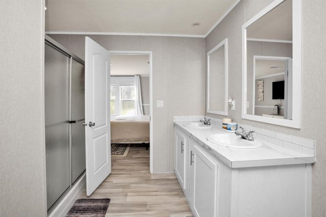 595 County Road 2218, Cleveland, TX 77327