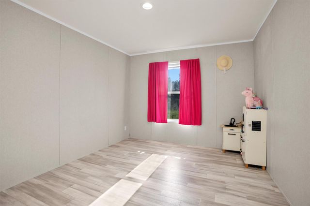 595 County Road 2218, Cleveland, TX 77327