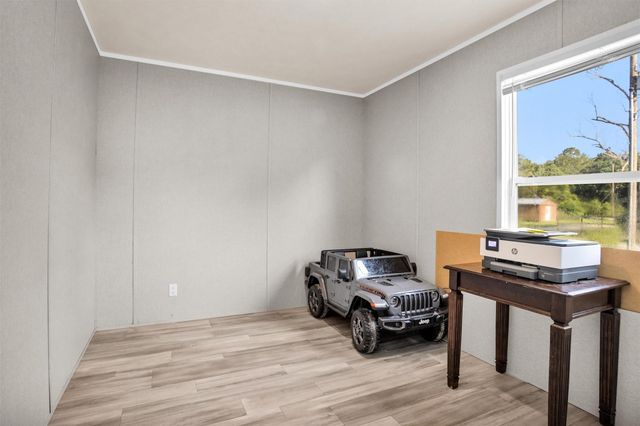 595 County Road 2218, Cleveland, TX 77327