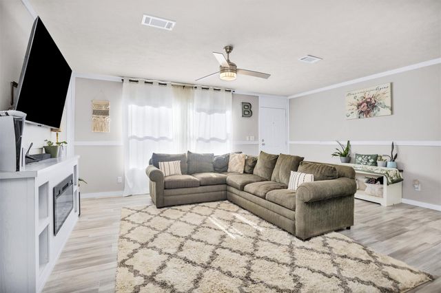 595 County Road 2218, Cleveland, TX 77327