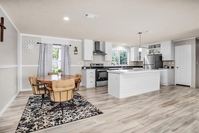 595 County Road 2218, Cleveland, TX 77327