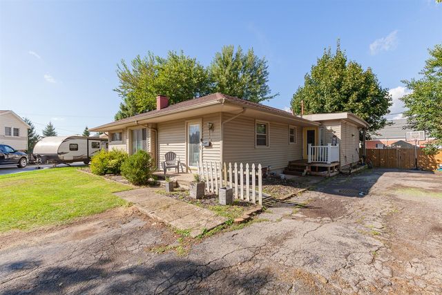 260 Renfrew Avenue, Adrian, MI 49221