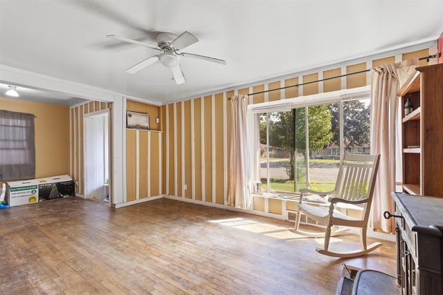 260 Renfrew Avenue, Adrian, MI 49221