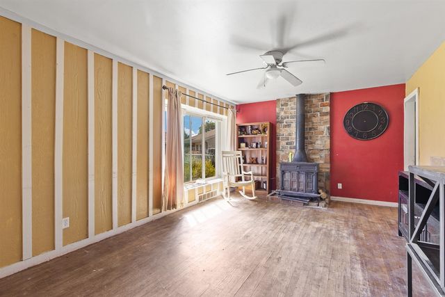 260 Renfrew Avenue, Adrian, MI 49221