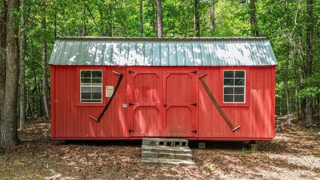 1064 Martin Griffeth Road, Hull, GA 30646