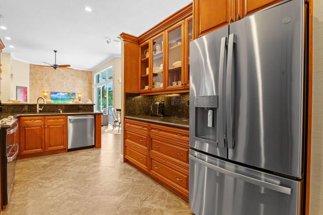 2664 Nelson Court, Weston, FL 33332