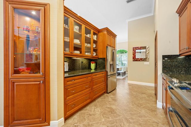 2664 Nelson Court, Weston, FL 33332