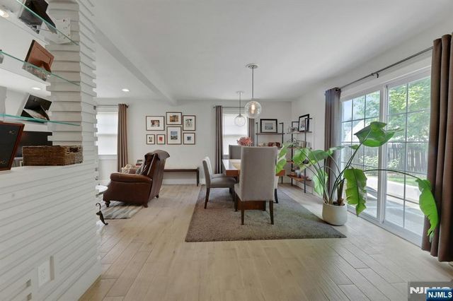 15 Lynne Avenue, Hawthorne, NJ 07506