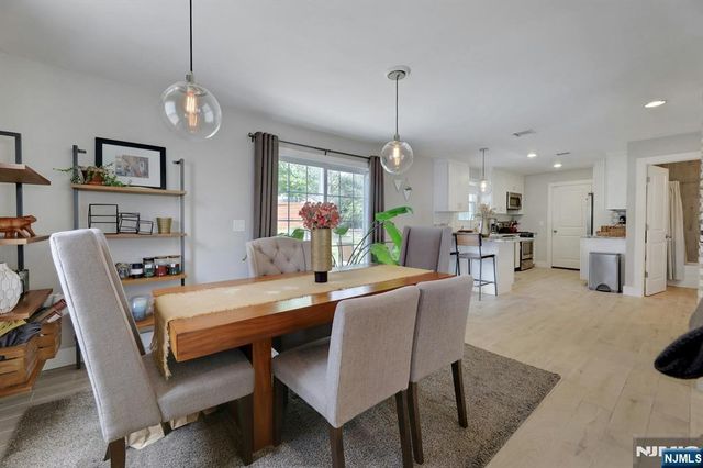 15 Lynne Avenue, Hawthorne, NJ 07506