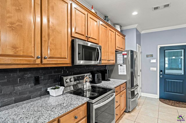 111 Montrose Lane, Centerville, GA 31028