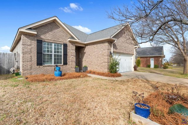 111 Montrose Lane, Centerville, GA 31028