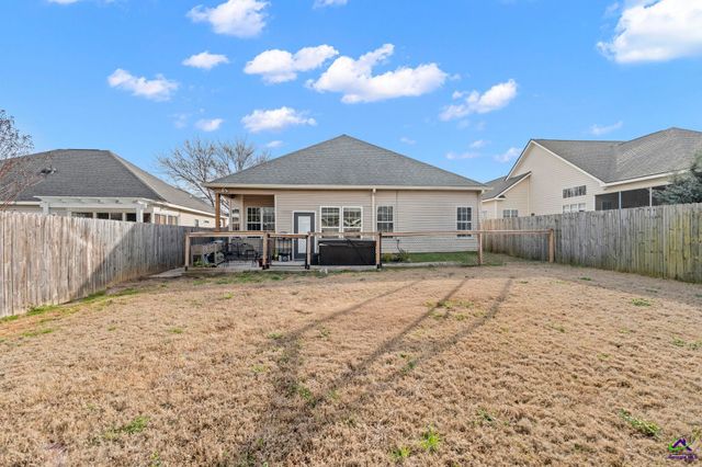 111 Montrose Lane, Centerville, GA 31028
