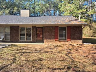 408 Waterbury Drive, Lawrenceville, GA 30046