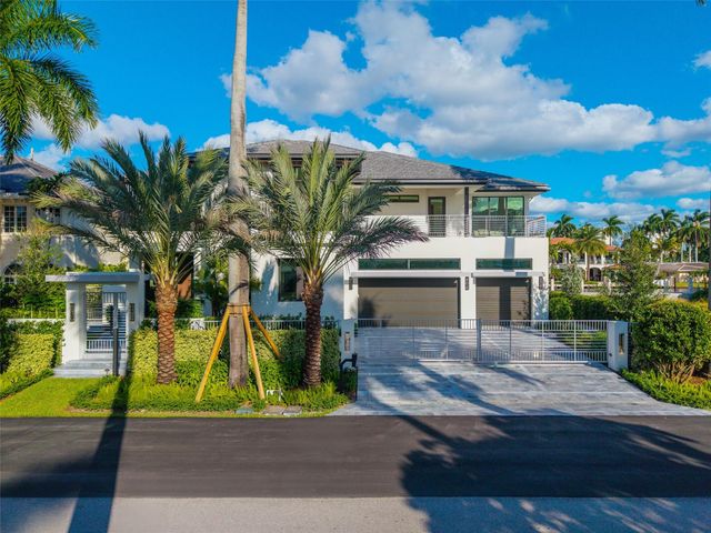 24 Fiesta Way, Fort Lauderdale, FL 33301