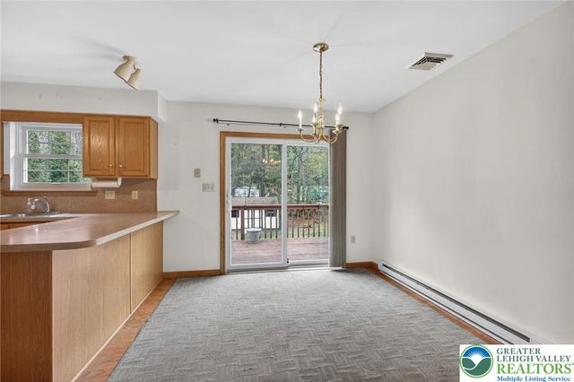 1006 Burger Hollow Road, Polk Twp, PA 18058