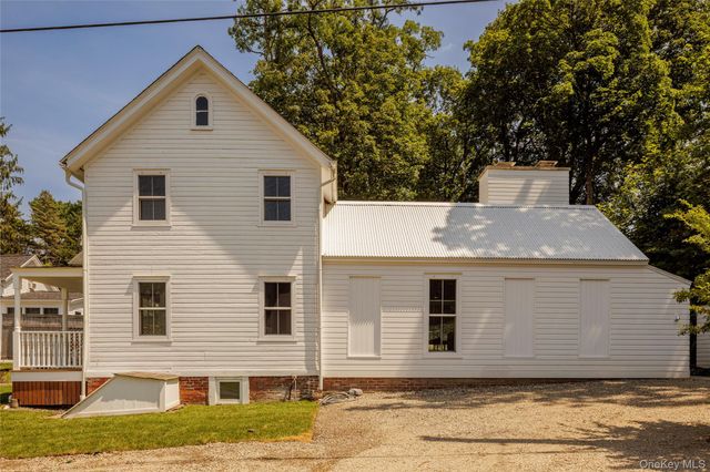 18 James Street, Rhinebeck, NY 12574