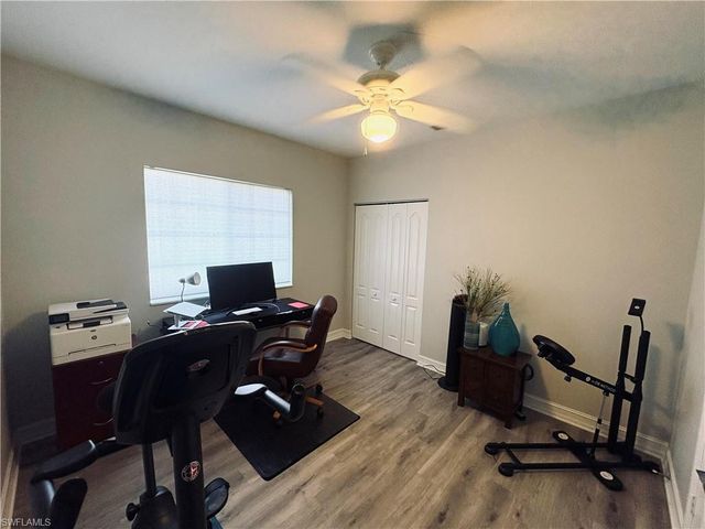 685 Luisa LN # 4, Naples, FL 34104