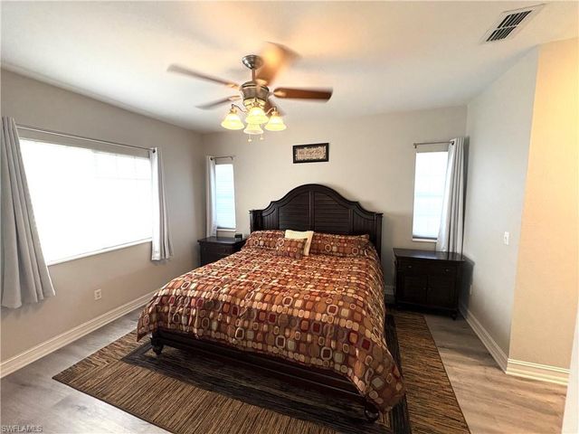 685 Luisa LN # 4, Naples, FL 34104