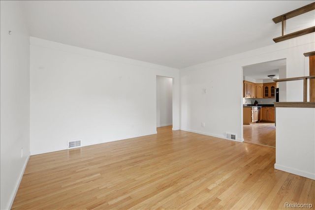 28146 Park Court, Madison Heights, MI 48071