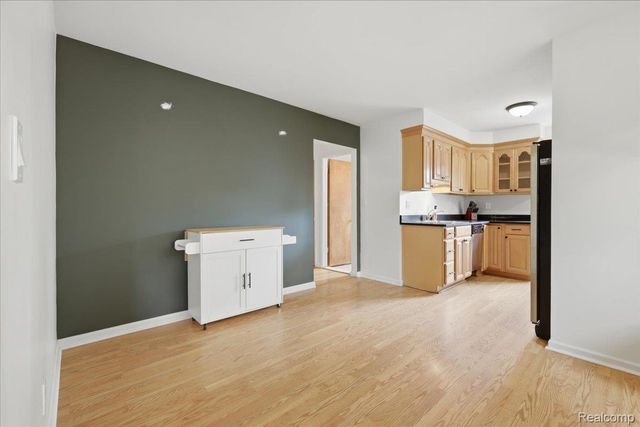 28146 Park Court, Madison Heights, MI 48071