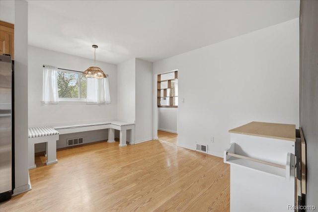 28146 Park Court, Madison Heights, MI 48071