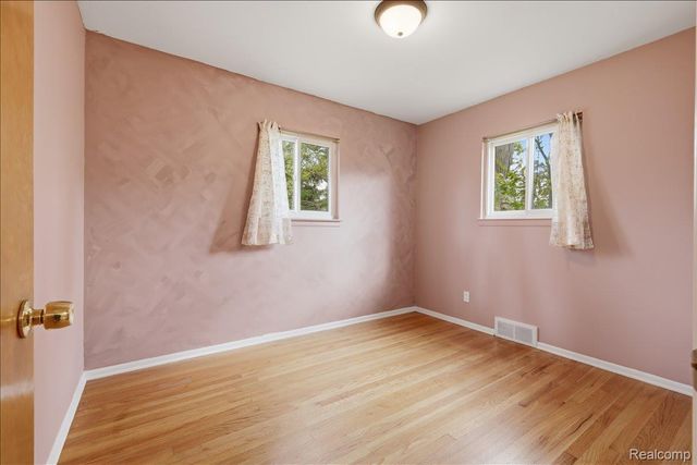 28146 Park Court, Madison Heights, MI 48071