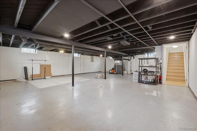 28146 Park Court, Madison Heights, MI 48071