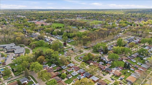 28146 Park Court, Madison Heights, MI 48071