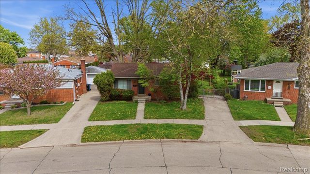 28146 Park Court, Madison Heights, MI 48071