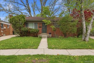 28146 Park Court, Madison Heights, MI 48071