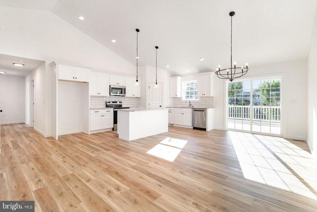 120 VALLEY, Carlisle, PA 17015