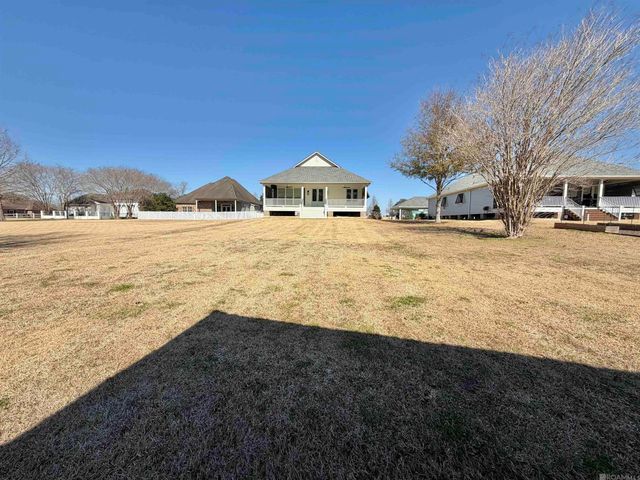 5715 Island Rd, Jarreau, LA 70749