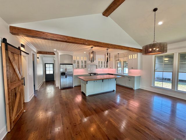 5715 Island Rd, Jarreau, LA 70749