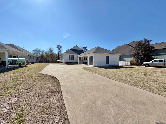 5715 Island Rd, Jarreau, LA 70749