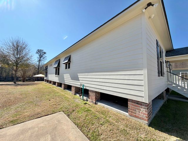 5715 Island Rd, Jarreau, LA 70749