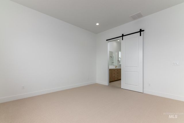 2716 N Leatherwood Pl, Star, ID 83669