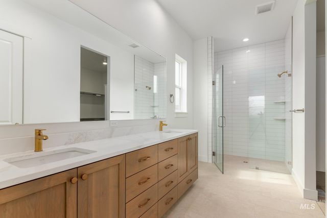 2716 N Leatherwood Pl, Star, ID 83669