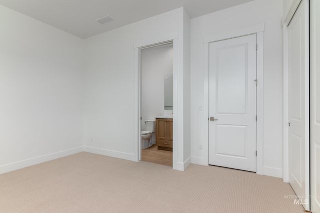 2716 N Leatherwood Pl, Star, ID 83669