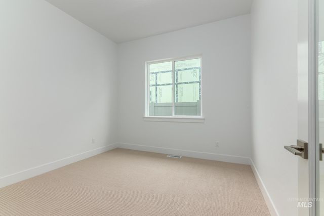 2716 N Leatherwood Pl, Star, ID 83669