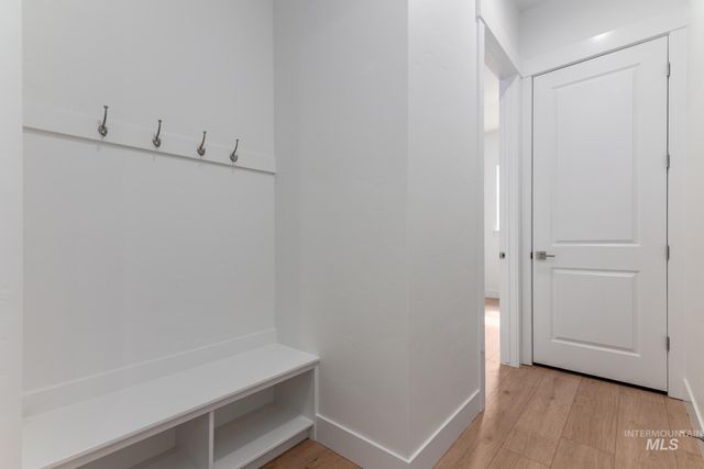 2716 N Leatherwood Pl, Star, ID 83669