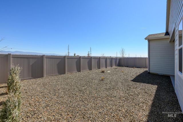 2716 N Leatherwood Pl, Star, ID 83669